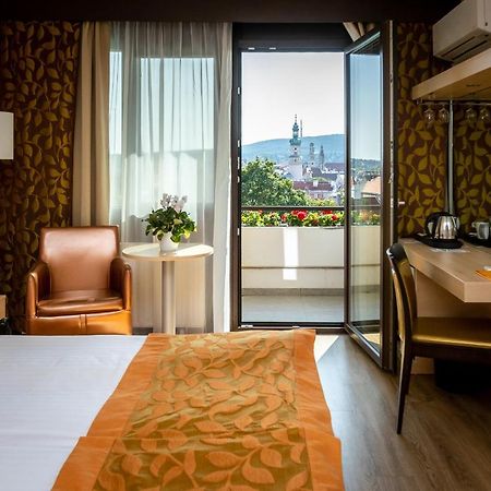 Hotel Sopron Extérieur photo