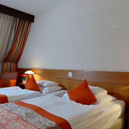 Hotel Sopron Extérieur photo