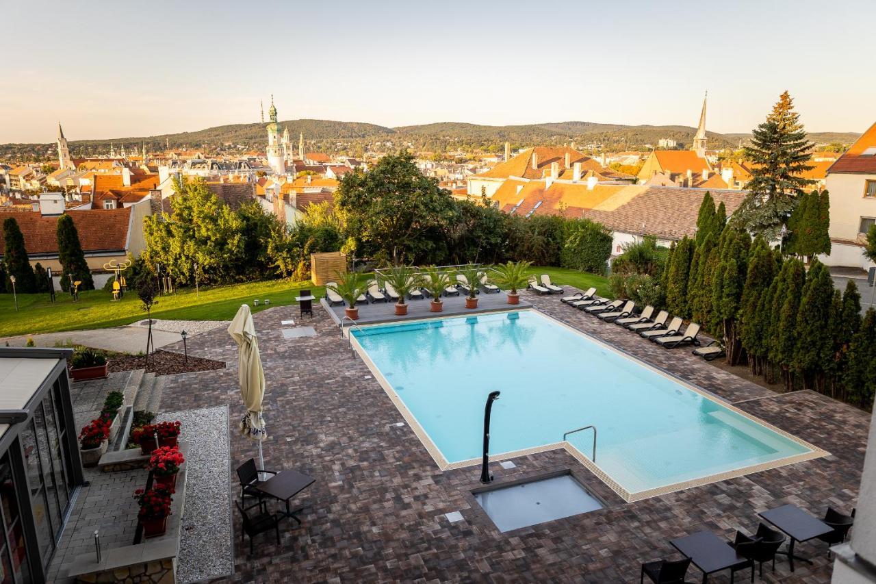 Hotel Sopron Extérieur photo