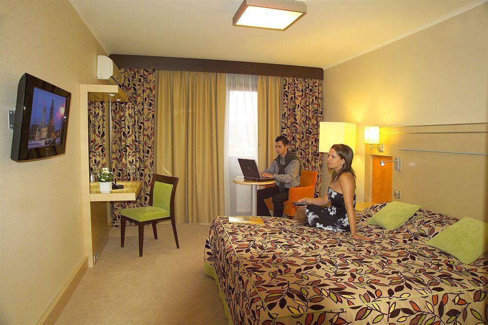 Hotel Sopron Extérieur photo