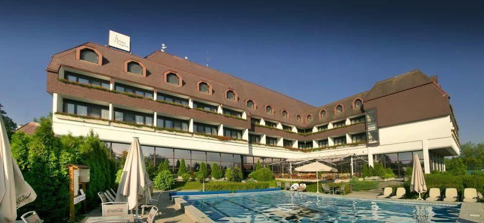 Hotel Sopron Extérieur photo